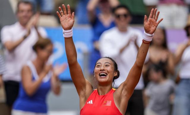 1722522148824001664.jpg 郑钦文.jpg