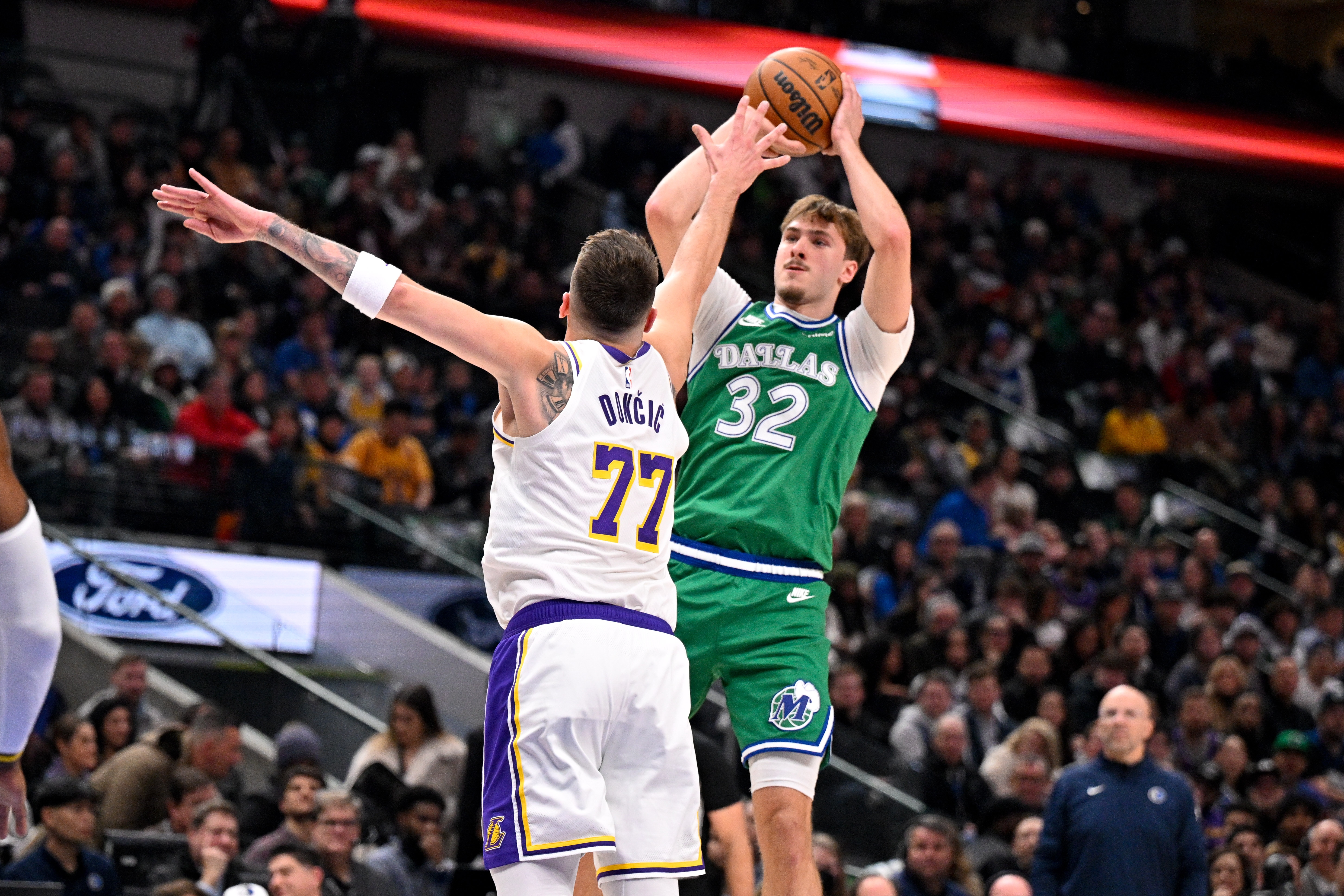 足球直播在线免费看-失去东契奇一年后 弗拉格的崛起让独行侠的未来仍然一片光明