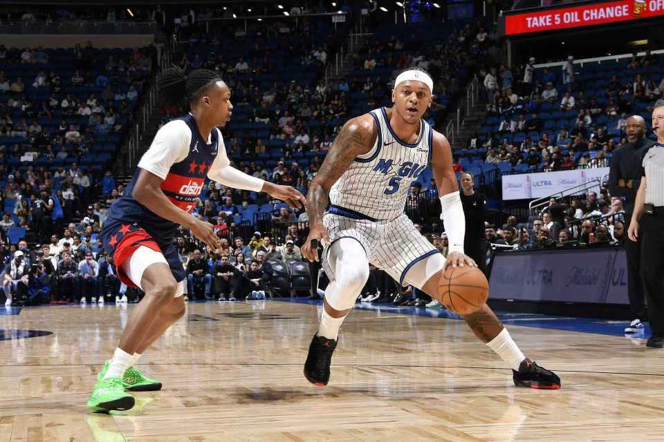 体育直播-班凯罗37+5+6追平赛季新高！魔术大胜送奇才6连败 贝恩25分